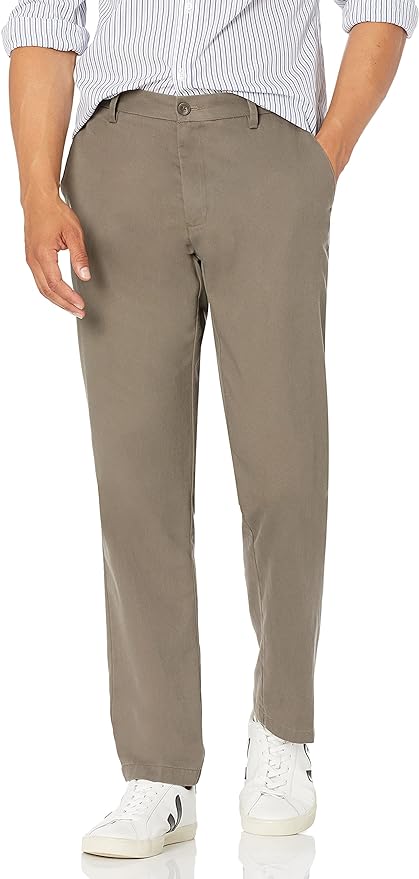 Amazon Essentials Men's Straight-Fit Wrinkle-Resistant Flat-Front Chino Pant